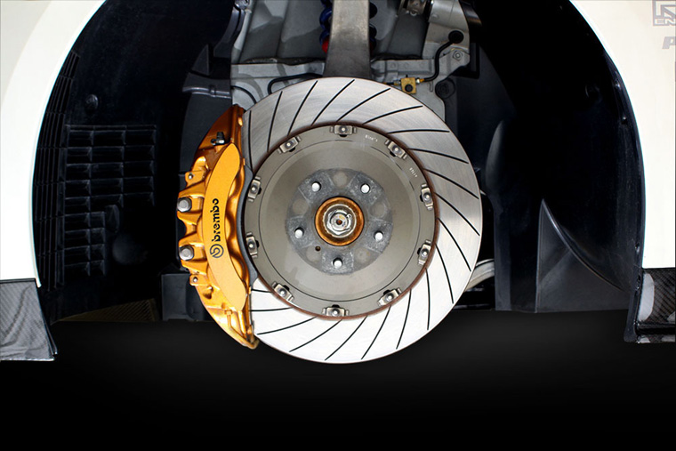 Mine's R35 GT-R Circuit Version Front Brake Picture